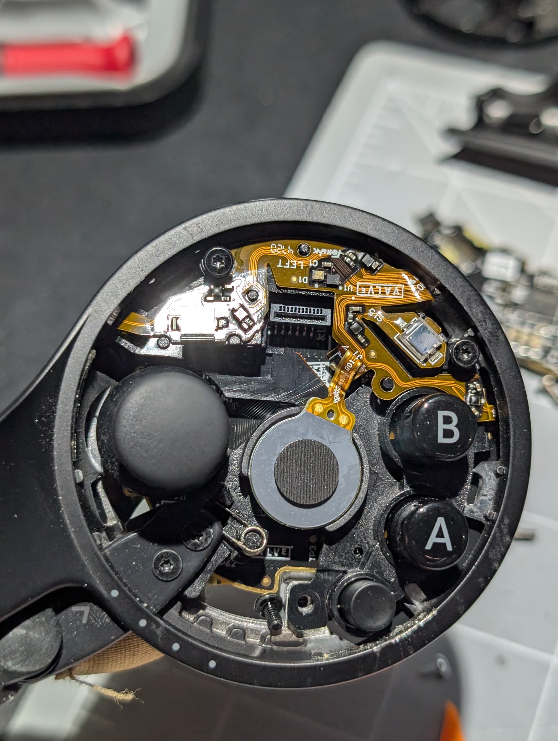 Index controller disassembly - Controllers - OpenMR | Community