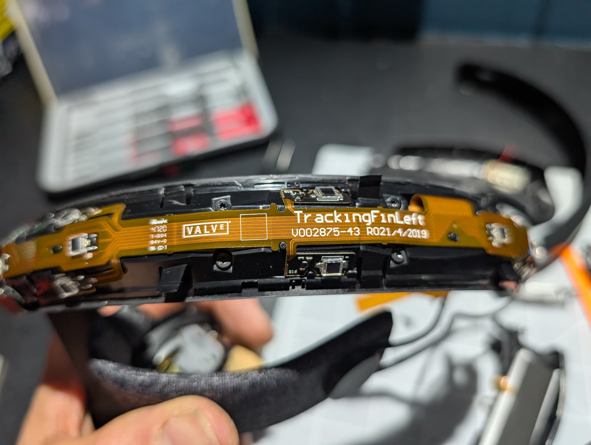 Index controller disassembly - Controllers - OpenMR | Community